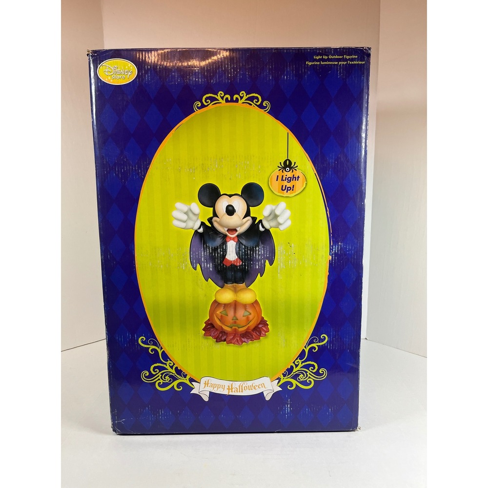 Disney Store Mickey Mouse Vampire Halloween Light Up Outdoor Figurine Pumpkin